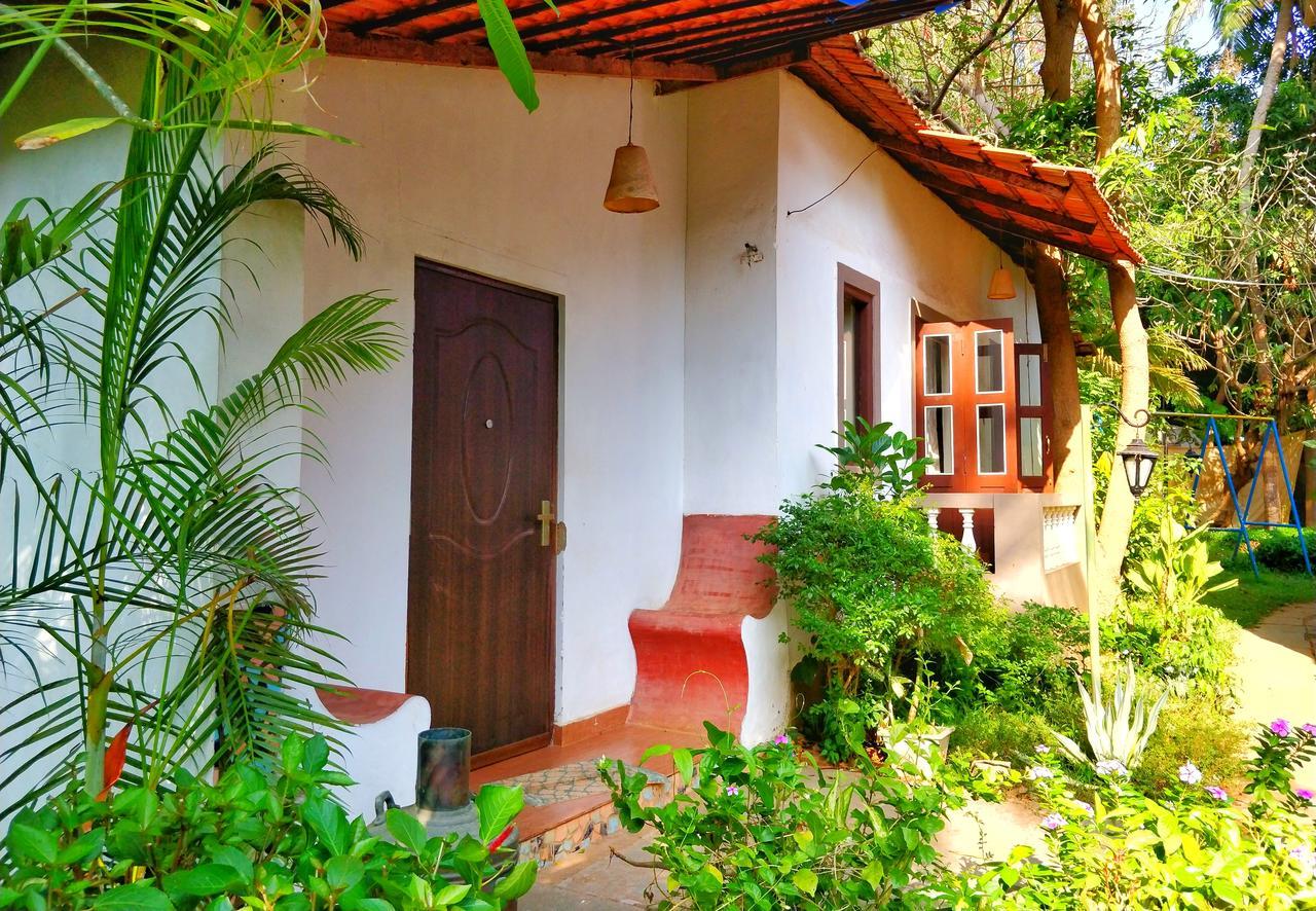 Dona Julia Beach Resort Calangute Ngoại thất bức ảnh