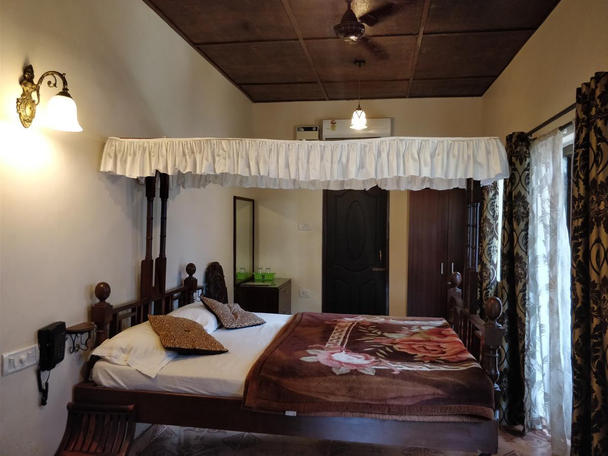 Dona Julia Beach Resort Calangute Ngoại thất bức ảnh