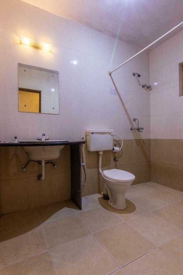 Dona Julia Beach Resort Calangute Ngoại thất bức ảnh