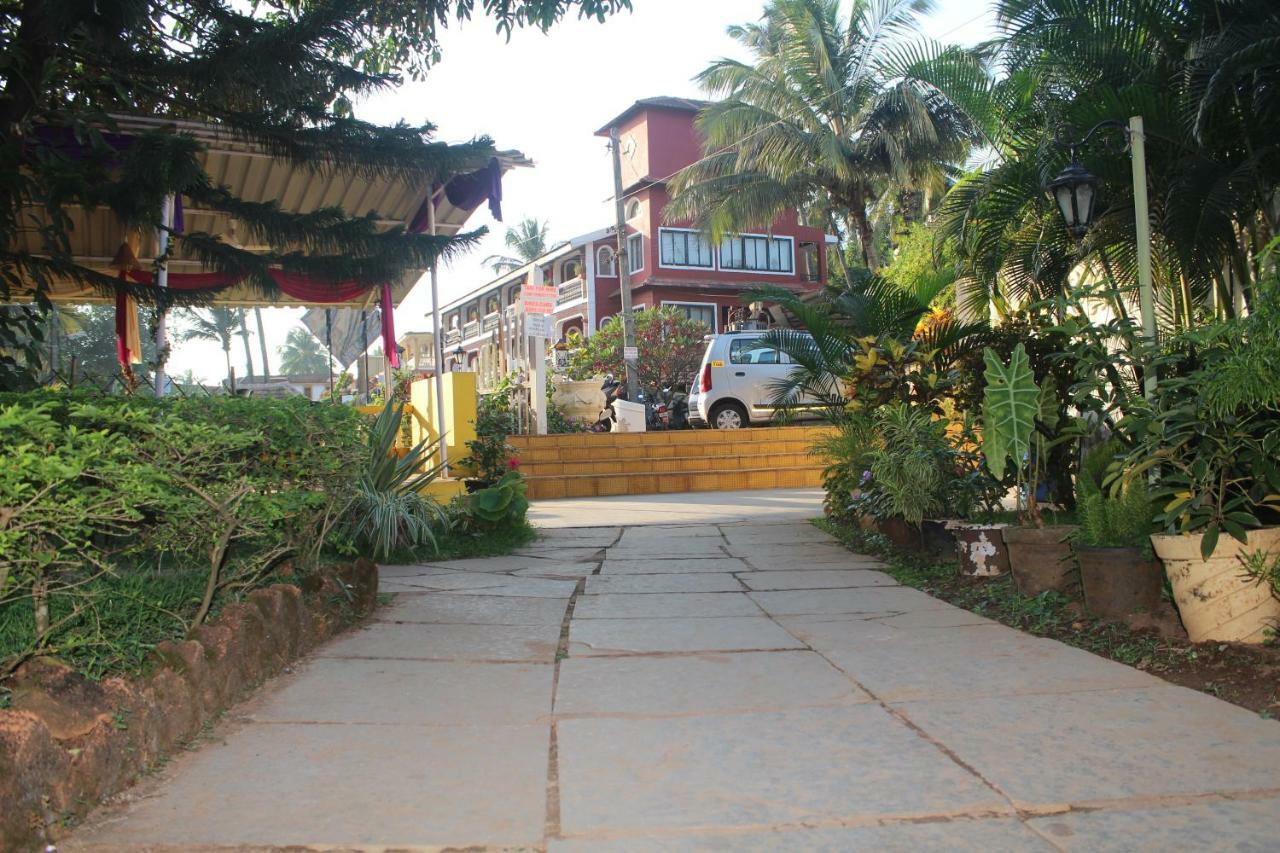 Dona Julia Beach Resort Calangute Ngoại thất bức ảnh