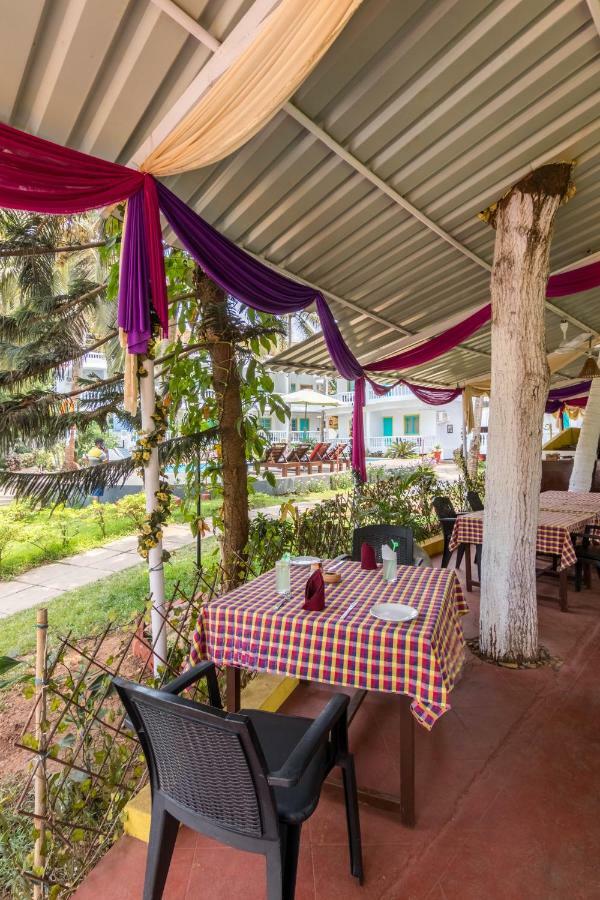 Dona Julia Beach Resort Calangute Ngoại thất bức ảnh